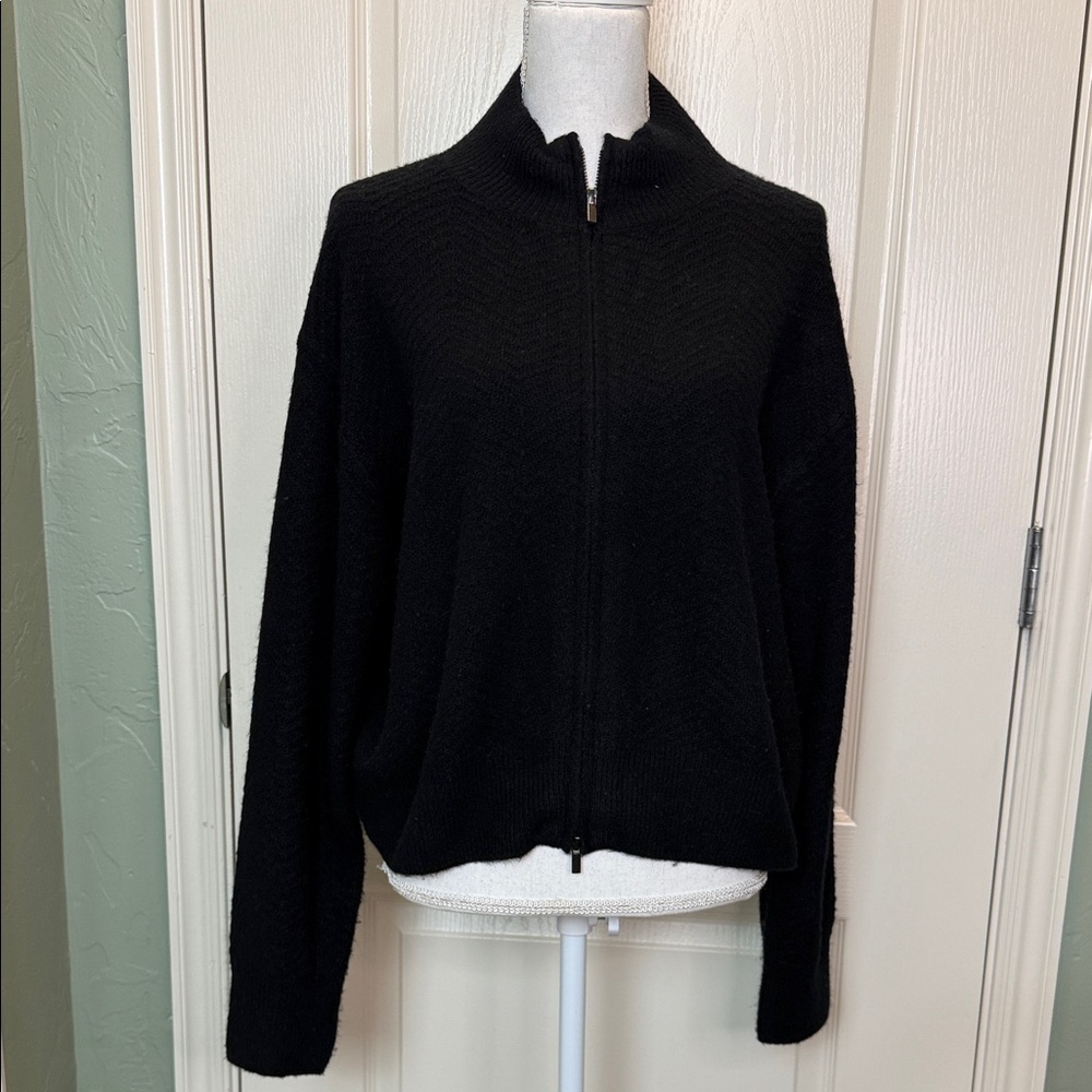 Vince Camuto Black High-Collar Zip-Up Sweater size XL